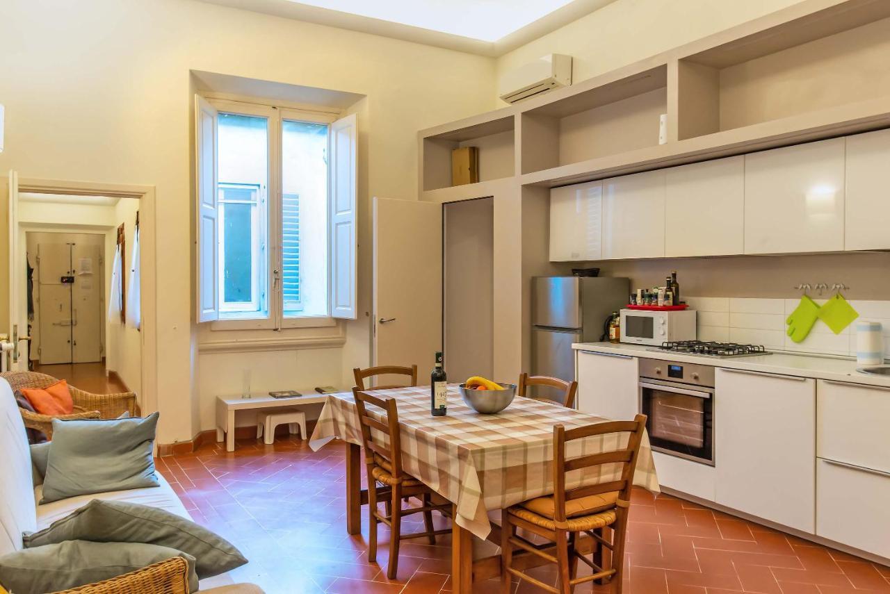 Lovely Flat In The Historical Palazzo Gherardi Florence Extérieur photo